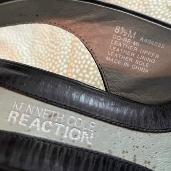 Kenneth Cole Navy Leather Slingback Open Toe Platform Heels with box - Picture 3 of 9